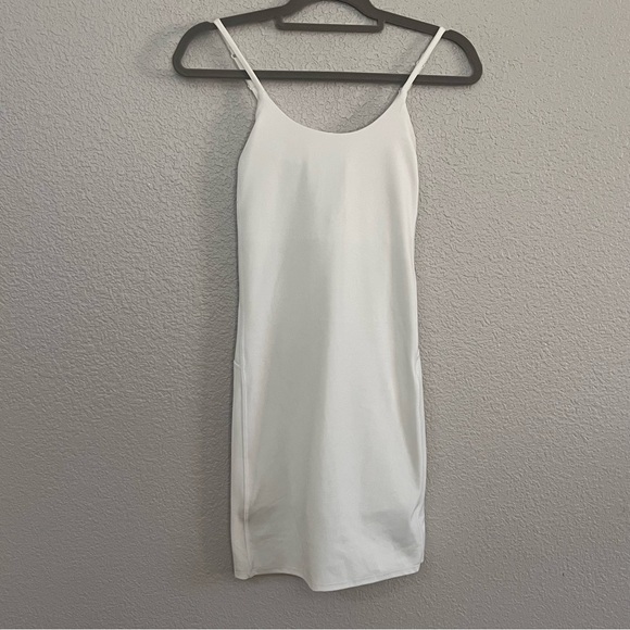 Athleta Girl Every day Dress Size XXL-16 White Built in Bra And Shorts - Picture 1 of 7